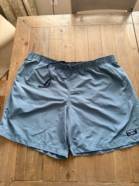 L.L. Bean Light Teal Blue Men's Drawstring Shorts